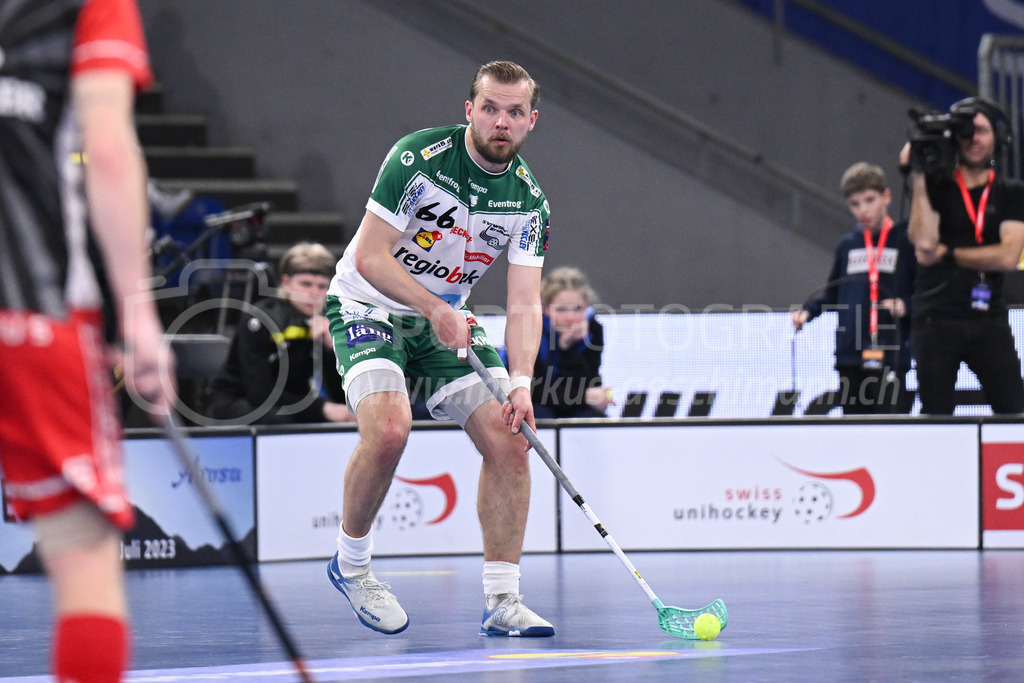 SV Wiler-Ersigen vs Floorball Köniz - 15. April 2023 | SV Wiler-Ersigen vs Floorball Köniz
Stimo Arena, Kloten
Joel Lahti (#66 SV Wiler-Ersigen).
Bild: Sportfotografie Markus Aeschimann | www.markus-aeschimann.ch - Realisiert mit Pictrs.com
