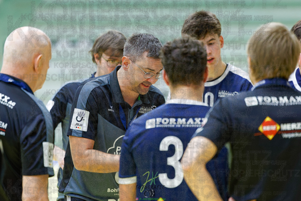 Jugendbundesliga A-Jugend; HSG Dutenhofen/Münchh. - HSG Rodgau Nieder-Roden | Jugendbundesliga A-Jugend; HSG Dutenhofen/Münchh. - HSG Rodgau Nieder-Roden am 07.12.2024 in Dutenhofen (Sporthalle Dutenhofen)Photo © 2024 - Jörg Heinrich - Realisiert mit Pictrs.com