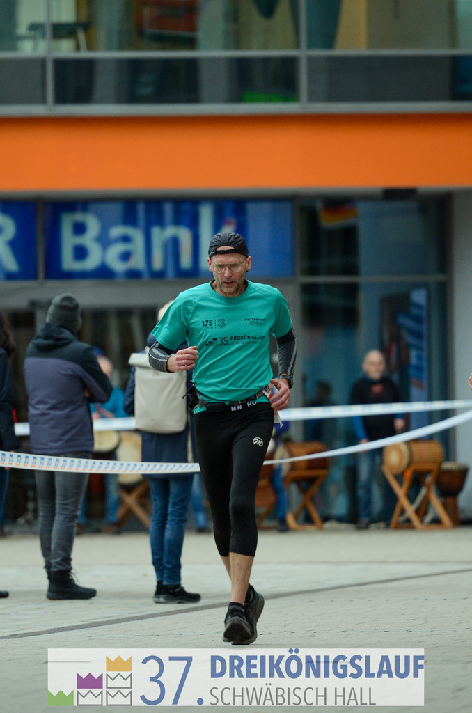 VR Bank Hauptlauf 10000m | 3 Koenigslauf 2023 - Realisiert mit Pictrs.com