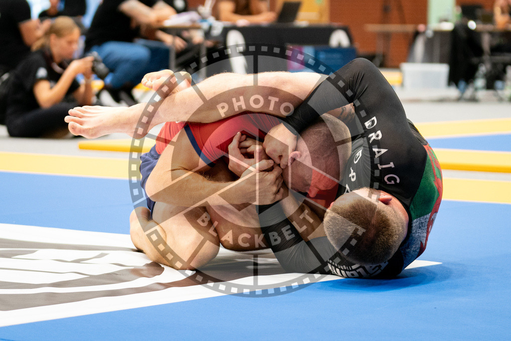 20230916PBB2843 | Fighters compete during the grappling tournement ADCC Trials (European, Middle East and African Championship) in Warsaw, Poland, on September 16, 2023.