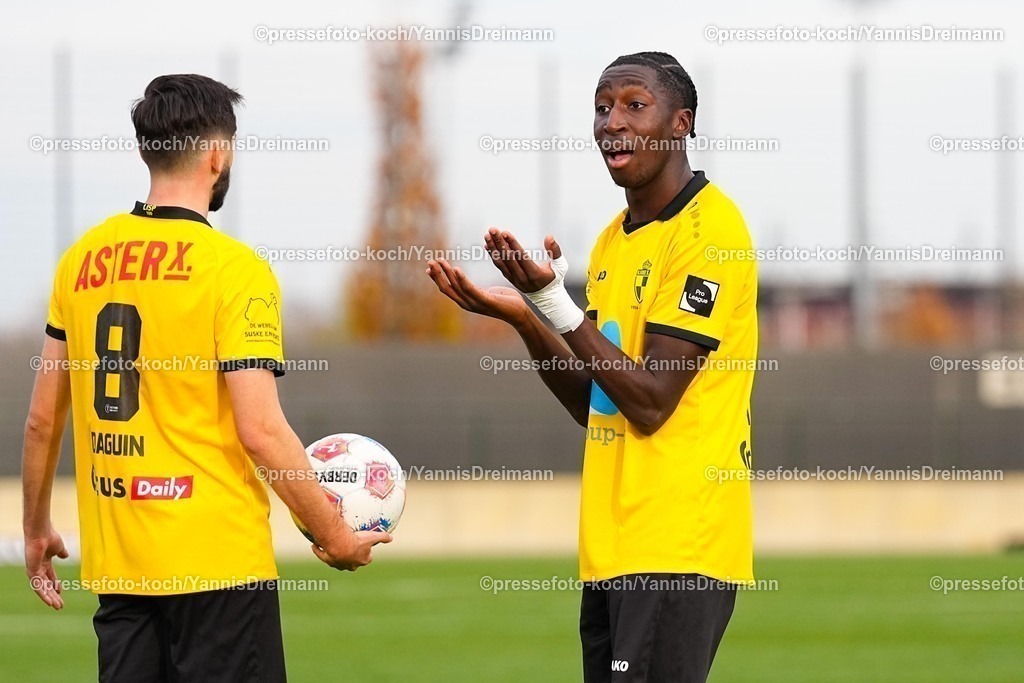 xYDRx13112501043 | 13.11.2025, xydrx, Fußball, Testspiel, Borussia Mönchengladbach - NV Koninklijke Lierse SK, Fohlenplatz am Borussia-Park: Hugo Masaki (K. Lierse SK #77)