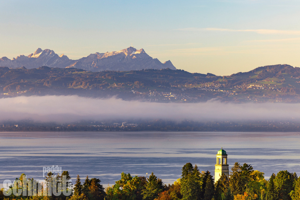 PS-Lindau-2026-04 | Entdecke die größte Bildgalerie der Region mit Fotografien aus dem Allgäu, der Bodenseeregion, Oberschwaben, dem Donautal und der Schwäbischen Alb. Landschaften, Luftaufnahmen und Reisefotografie als Wandbild und Fotokunst. - Realisiert mit Pictrs.com