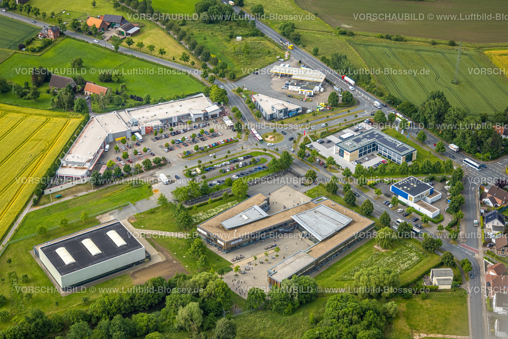 Hamm220602266 | Luftbild, Konrad-Adenauer Realschule und Sporthalle, Einkaufszentrum Heidewg, Rhynern, Hamm, Ruhrgebiet, Nordrhein-Westfalen, Deutschland