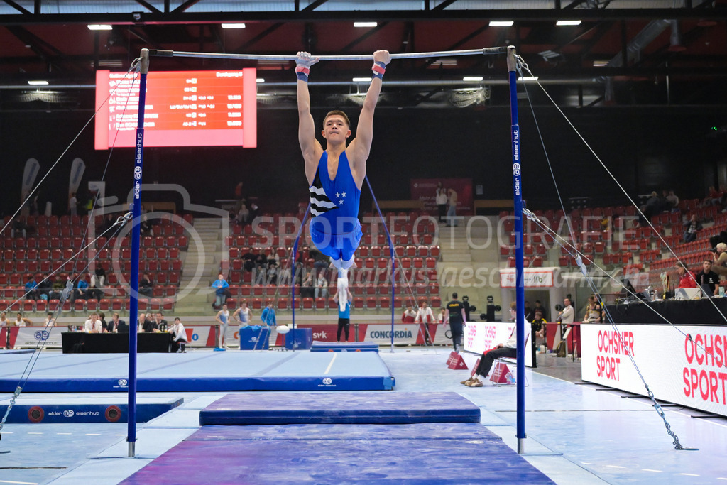 Schweizer Meisterschaften Kunstturnen Mannschaften Männer (B) - 22. November 2025 | Schweizer Meisterschaften Kunstturnen Mannschaften Männer (B)AXA Arena, WinterthurBild: Sportfotografie Markus Aeschimann | www.markus-aeschimann.ch - Realisiert mit Pictrs.com
