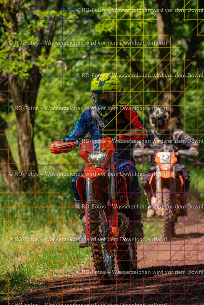 Wolfshausen 2 Lauf -586 | Sportfotografie von RO-Fotos: Motorsport, Motocross, Enduro, Laufveranstaltungen und Triathlon. Professionelle Fotos von Sportlern und Events. - Realisiert mit Pictrs.com