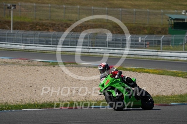 2024_07_19_PBK_12534 | Sportfotografie; SlowMotion; Video; Rennstrecke; Hafeneger; Speer; Racing; RSE; BMW; CBO; Trackday; Motorsportarena; Hockenheimring; Brno; Most; Barcelona; Valencia