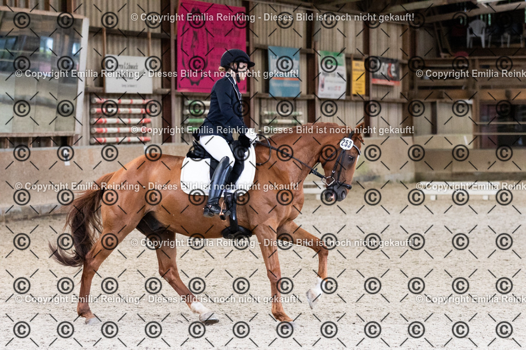 CL5A7601 | Emilia Reinking Fotografie - Realisiert mit Pictrs.com