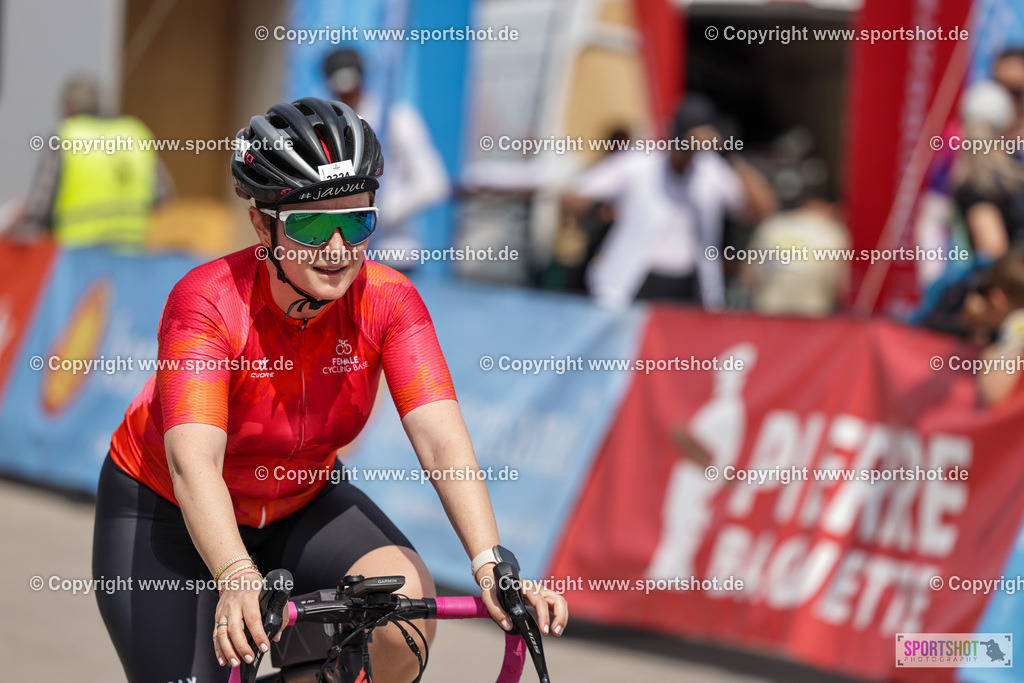 VJ__9654 | Neusiedlersee Radmarathon 2026@sportshot_your_pictrs #yourpictures#roadtowm2029 #nrm #neusiedlerseeradmarathon #neusiedlersee #neusiedlerseetourismus #burgenland #mörbisch #nrm26 #burgenlandtourismus #voglundco #poweredbyburgenlandtourismus #radsport #rad #marathon #ucigranfondo #visitburgenland #ucigranfondoworldseries