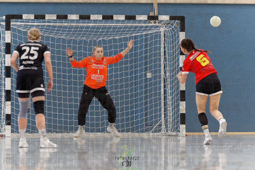 HSG Wettenberg - HSG Lumdatal | Wiederholungs-/Entscheidungsspiel um die Meisterschaft in der Frauen Oberliga Mitte und Aufstieg in die RegionalligaHSG Wettenberg - HSG Lumdatal am 11.05.2025 in Launsbach (Wettenberg) (Halle GS Launsbach (Wettenberg))Photo © 2025 - Jörg Heinrich - Realisiert mit Pictrs.com