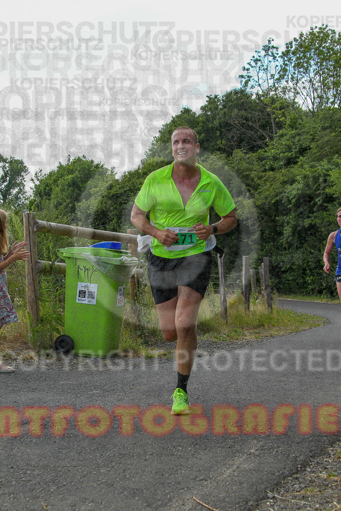 220625_1625_EV4_4422 | Sportfotografie im Rhein-Sieg Kreis, Köln, Bonn, NRW, Rheinland Pfalz, Hessen, etc. Unser Tätigkeitsfeld umfasst den Laufsport vom Volkslauf über den Marathon, Duathlon, Triathon bis zum Ultralauf wie Kölnpfad Ultra oder Schindertrail.