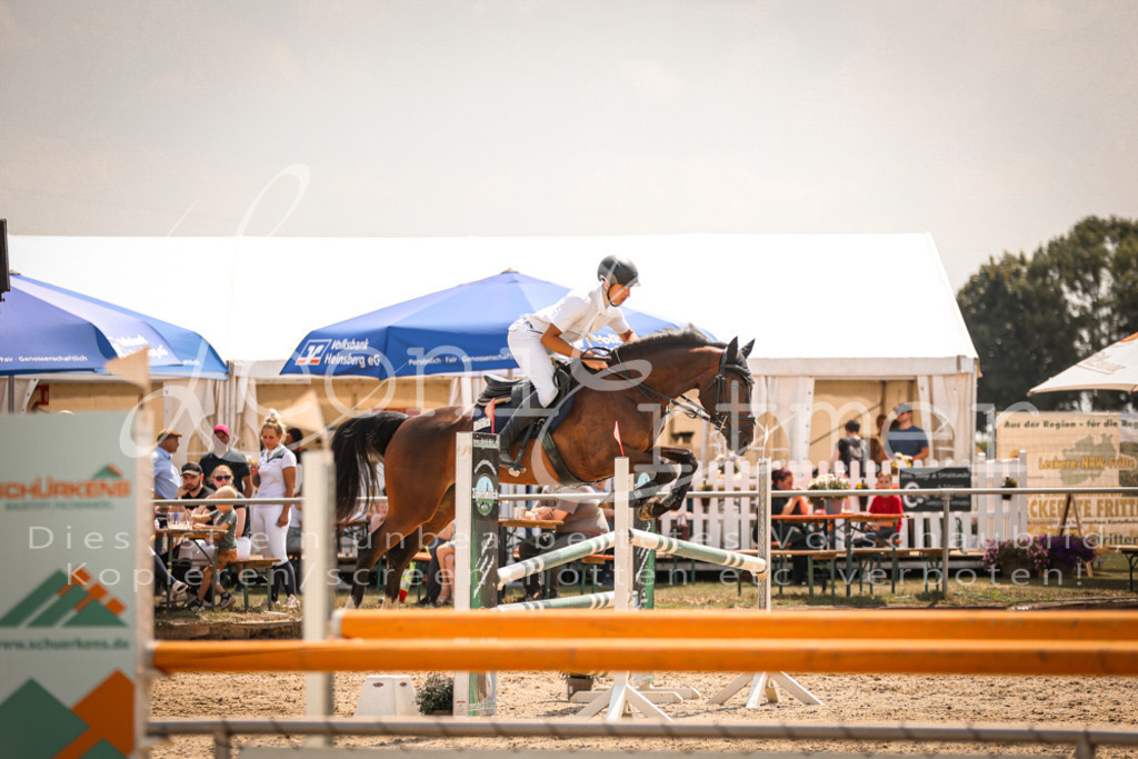 23.SaSpL00114 | Leoni Ertmer Photography - Realisiert mit Pictrs.com