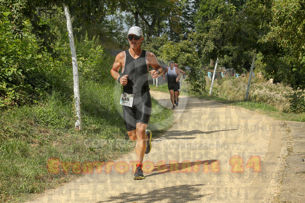 250824_1337_EX1_2994 | Sportfotografie im Rhein-Sieg Kreis, Köln, Bonn, NRW, Rheinland Pfalz, Hessen, etc. Unser Tätigkeitsfeld umfasst den Laufsport vom Volkslauf über den Marathon, Duathlon, Triathon bis zum Ultralauf wie Kölnpfad Ultra oder Schindertrail.