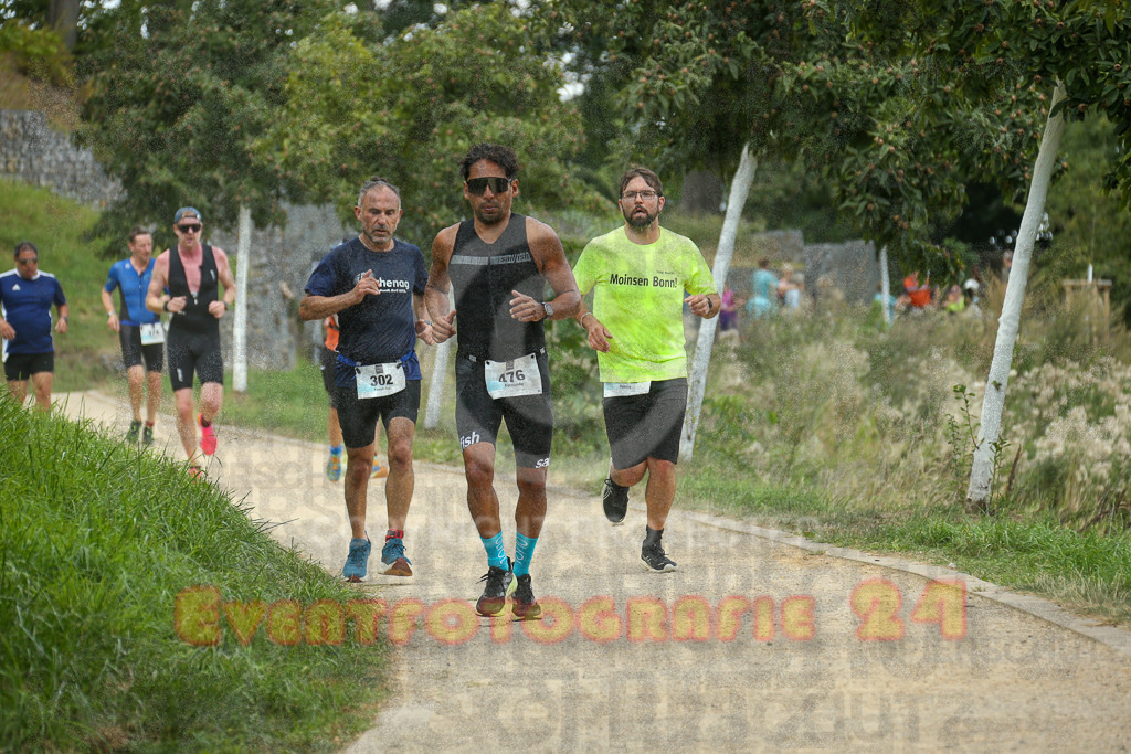 250824_1349_EX1_3828 | Sportfotografie im Rhein-Sieg Kreis, Köln, Bonn, NRW, Rheinland Pfalz, Hessen, etc. Unser Tätigkeitsfeld umfasst den Laufsport vom Volkslauf über den Marathon, Duathlon, Triathon bis zum Ultralauf wie Kölnpfad Ultra oder Schindertrail.