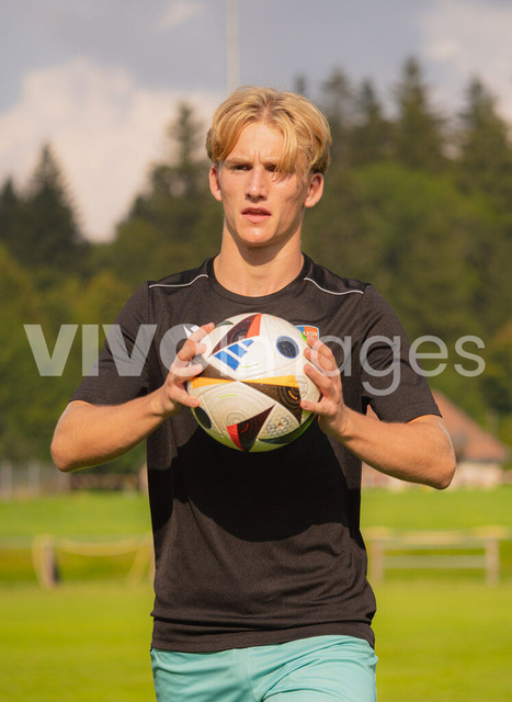 fcs_csl_fmachado-0096 | LE LOCLE, SWITZERLAND - AUGUST 16, 2026: Images from the Valaisanne Cup match between FC Saxon and FC CS Le Locle, featuring players, coaching staff and match action during the game played in Le Locle, Switzerland.