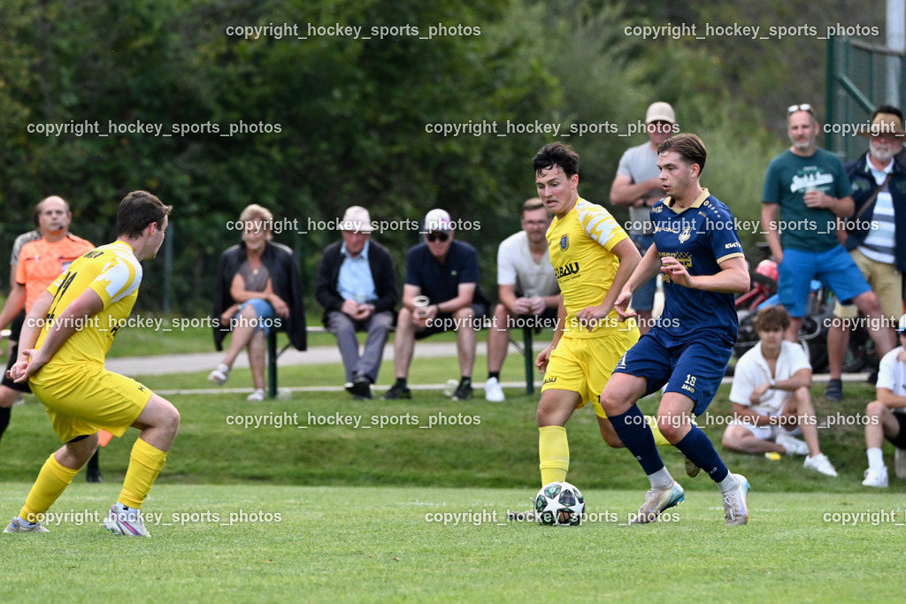 SV Malta vs. ATUS Velden | #11 Noah Kucher SV Malta, #18 Nicolas Modritz ATUS Velden, SV Malta vs. ATUS Velden, SV Malta vs. ATUS Velden am 19.08.2025 in Malta (Sportplatz Malta), Austria, (Photo by Bernd Stefan)
