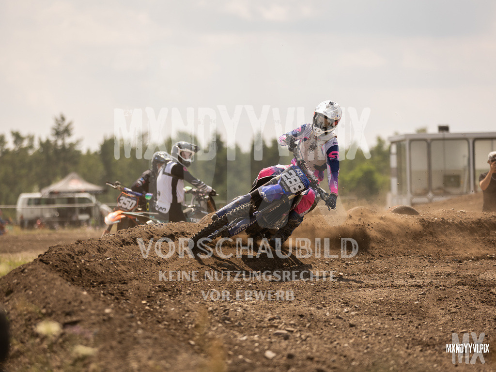 866A1829 | mxndyyvipix