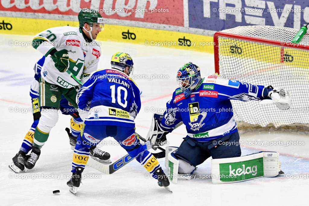 EC IDM WÄRMEPUMPEN VSV vs. FTC-TELEKOM JÉGKORONG | #35 Joe Cannata EC VSV, #10 Thomas Vallant EC VSV, #20 Istvan Sofron FTC-Telekom, EC IDM WÄRMEPUMPEN VSV vs. FTC-TELEKOM JÉGKORONG, EC IDM WÄRMEPUMPEN VSV vs. FTC-TELEKOM JÉGKORONG am 19.10.2025 in Villach (Stadthalle Villach), Austria, (Photo by Bernd Stefan)