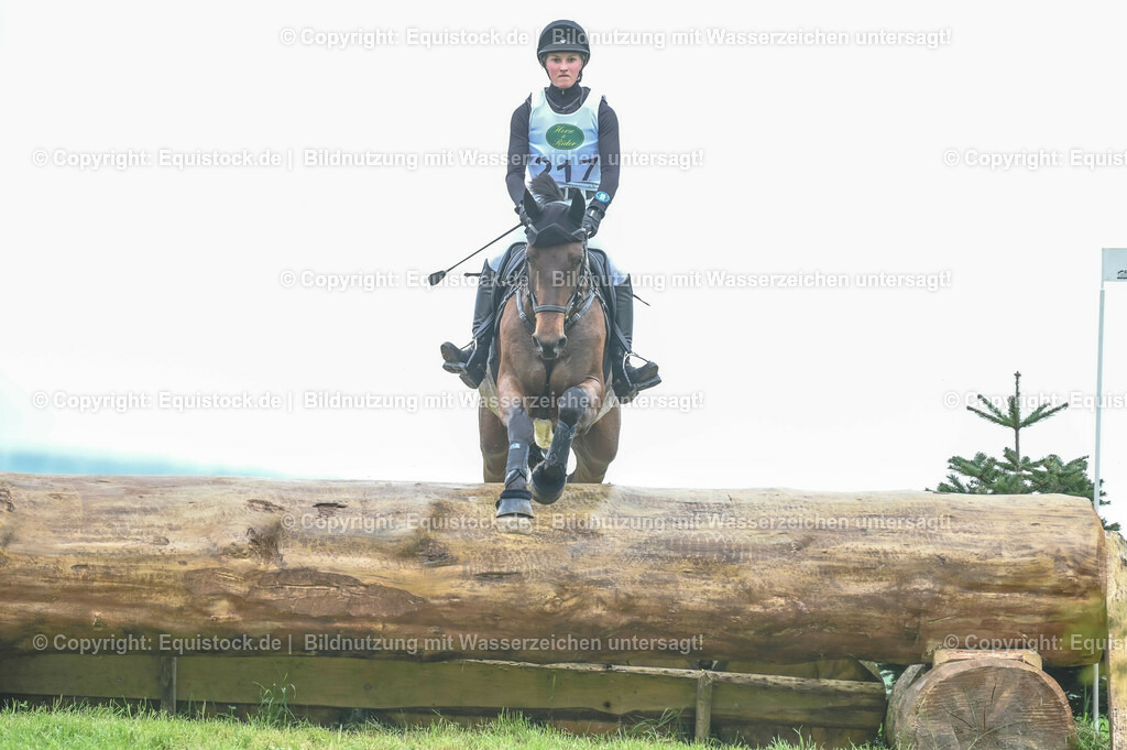 20230513_CCI2_Section2_Gelände_0203 | equistock