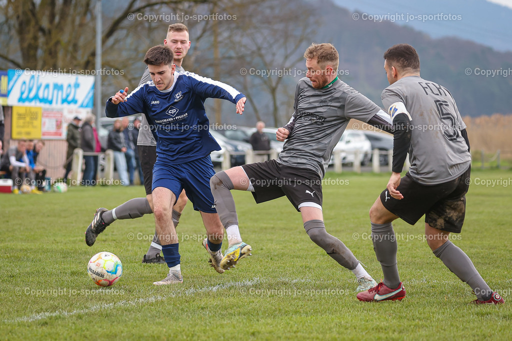 Kombach_Wiesenbach (102) | 08.04.2023; Kreisliga B Biedenkopf; Rasenplatz Kombach; FC Kombach - FV Wiesenbach; Ergebnis 4:4 (2:1)