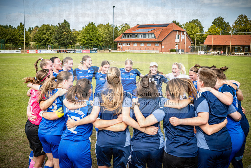 SG Bohmte/Ostercappeln/Schwagstorf - SV Harderberg - Frauen Bezirkpokal | Frauen Bezirkpokal · 1. Damen - 1. Damen · Sportplatz - Realisiert mit Pictrs.com