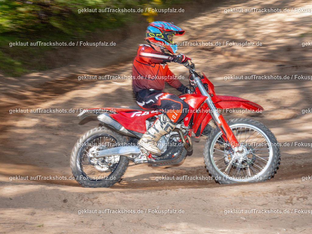 Fischbach-218 | Trackshots.de / Fokuspfalz.de - Realisiert mit Pictrs.com