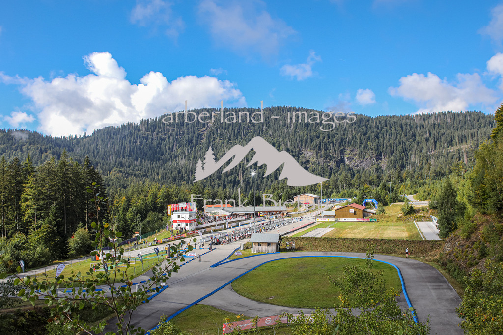 OE7A3712 | Medien- Sport- Entertainmentfotos