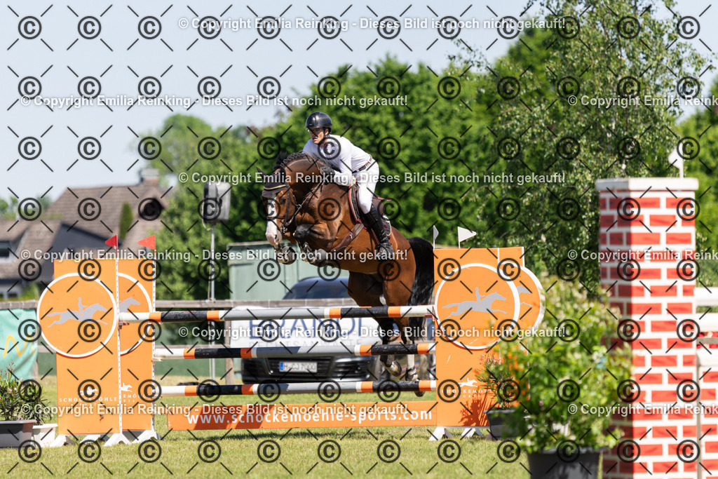 CL5A1243 | Emilia Reinking Fotografie - Realisiert mit Pictrs.com