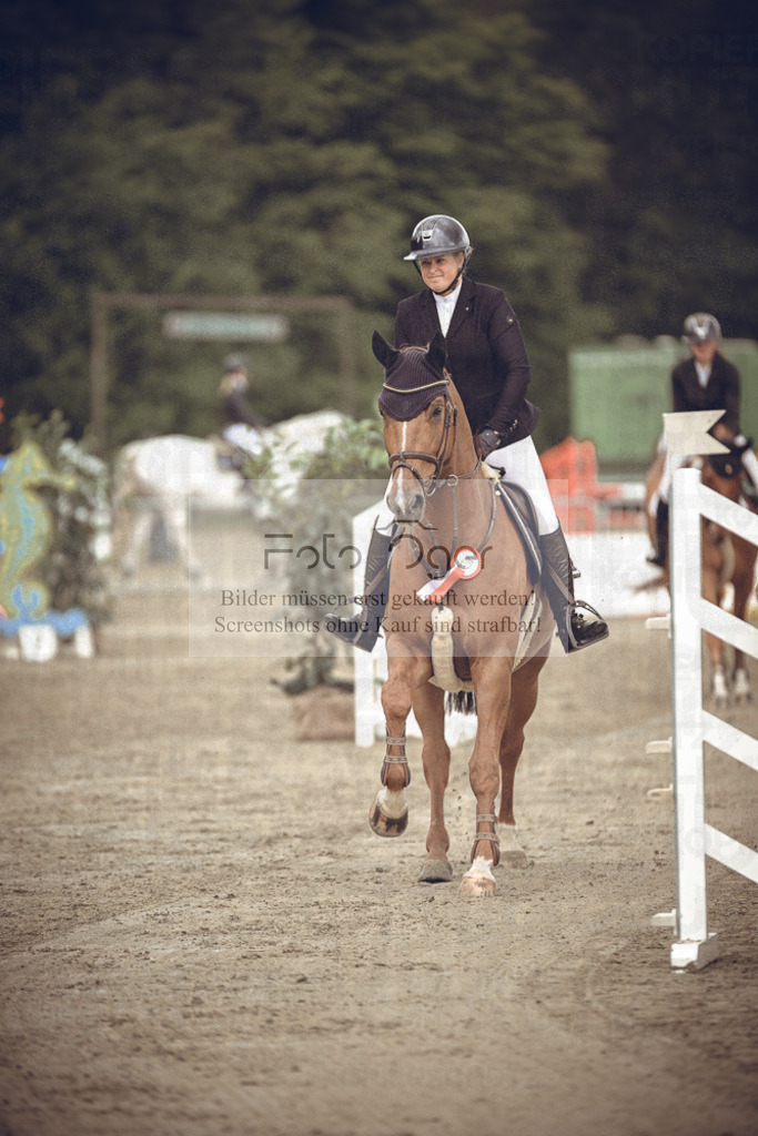 20240531-DOS_6357 | Entdecke hochwertige Reitturnierfotos von Foto Oger. Professionell, emotional und authentisch – jetzt Lieblingsmomente im Shop bestellen.Deutschlandweite Turnierfotografie. - Realisiert mit Pictrs.com