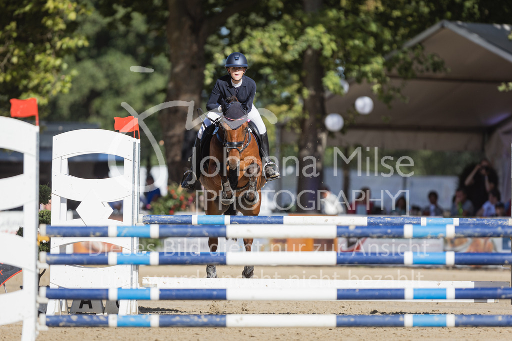 220828_Delbrueck_A2-Spr-228 | Deine schönsten Turniermomente als professionelle Fotos! Entdecke hochwertige Pferdesport-Fotografie im Online-Shop. Jetzt Fotos finden & bestellen!