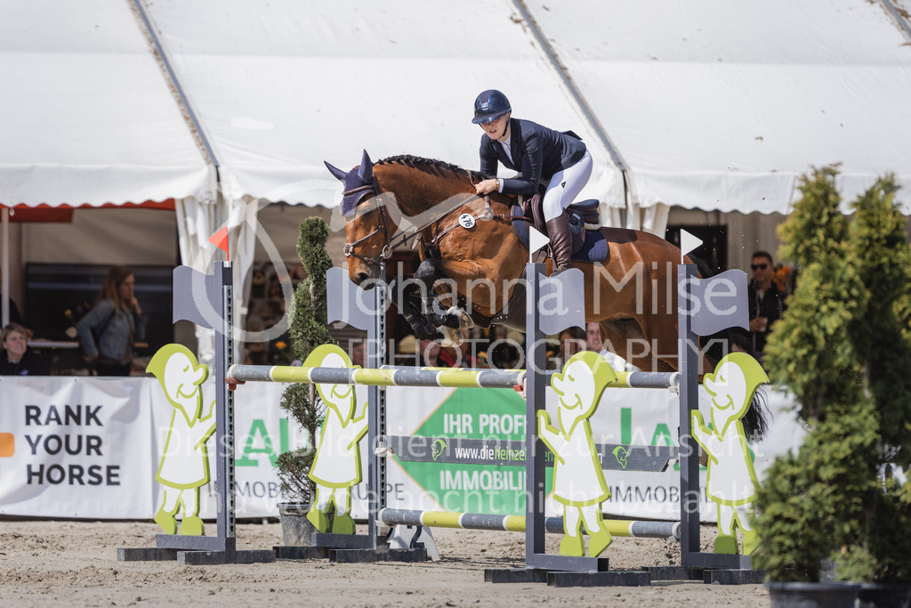 230518_MayDays_Zeit-M-523 | Deine schönsten Turniermomente als professionelle Fotos! Entdecke hochwertige Pferdesport-Fotografie im Online-Shop. Jetzt Fotos finden & bestellen!