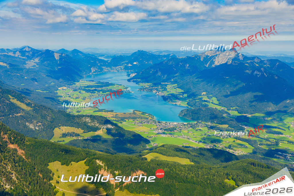 Wolfgangsee Strobl Bild- Das Luftbild wurde 2025 vom UL-Flugzeug heraus erstellt ( keine Drohne ) - Hochauflösende Luftaufnahme -Nicht vergleichbar mit Google Maps oder Satelittenbilder- Die Geschenkidee !Mit Lizenz und Bildrechte bestellbar