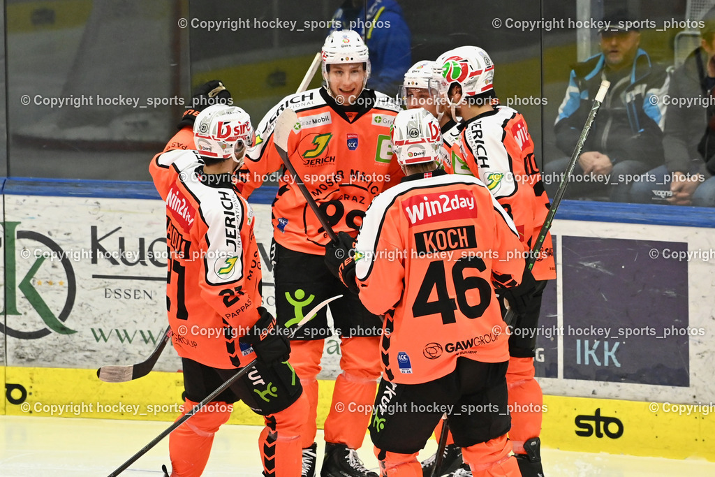 EC IDM WÄRMEPUMPEN VSV vs. MOSER MEDICAL GRAZ99ERS | #46 Anders Koch Graz 99ers, #21 Lukas Haudum Graz 99ers, Jubel Graz 99ers, #52 Paul Huber Graz 99ers, #3 Frank Hora Graz 99ers, EC IDM WÄRMEPUMPEN VSV vs. MOSER MEDICAL GRAZ99ERS, EC IDM WÄRMEPUMPEN VSV vs. MOSER MEDICAL GRAZ99ERS am 12.03.2026 in Villach (Stadthalle Villach), Austria, (Photo by Bernd Stefan)