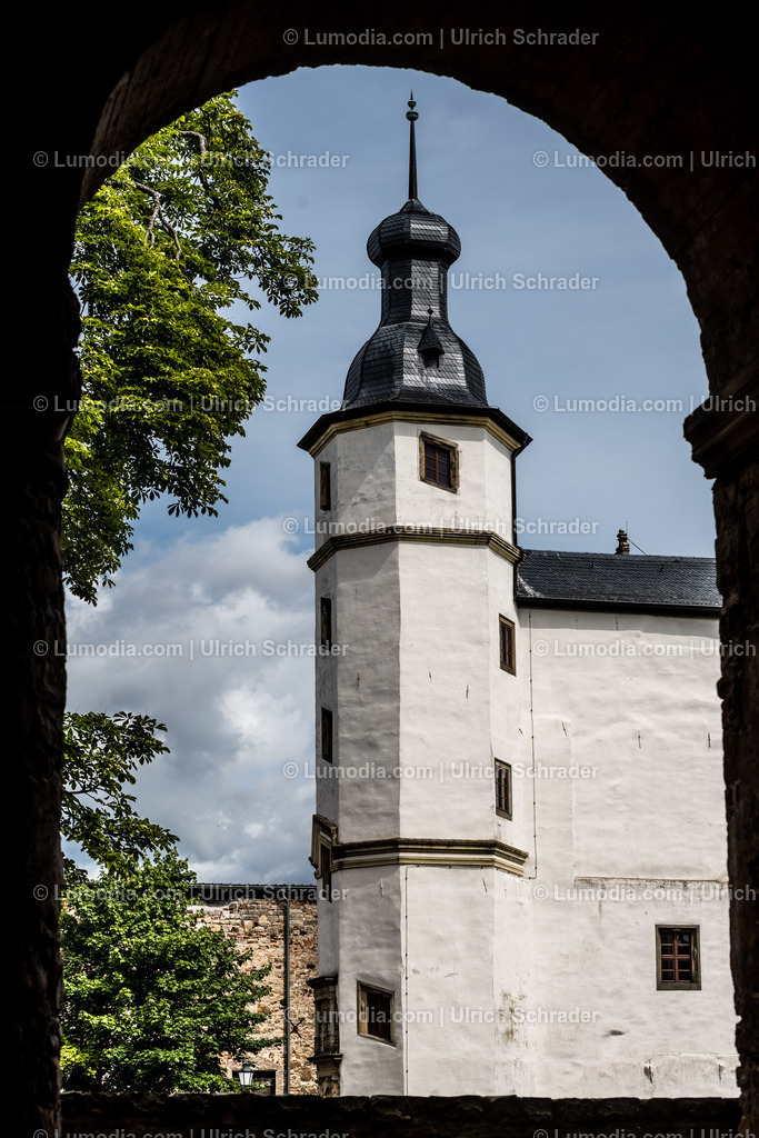 10049-12508 - Schloß und Stiftskirche Leitzkau | Stockfoto und Bilderpool mit Bildmaterial aus Deutschland, dem Harz, Halberstadt, Quedlinburg, Wernigerode und weltweit. Qualitativ hochwertige und professionelle Fotos anschauen und kaufen. - Realisiert mit Pictrs.com