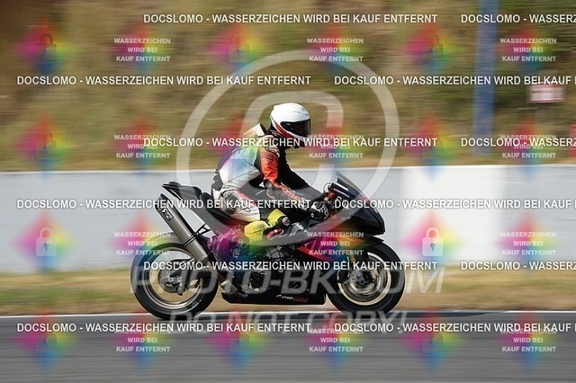 2025_06_22_PBK_42657 | Sportfotografie; SlowMotion; Video; Rennstrecke; Hafeneger; RSE; Speer; Trackday; Motorsportarena; Hockenheimring; Brno; Most; Barcelona; Valencia, Benny; Kaetzmer;