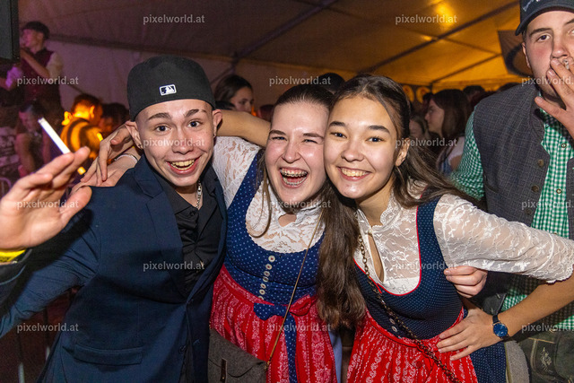 Steuerberger Bauernball | Bildershop von pixelworld.at - Realisiert mit Pictrs.com