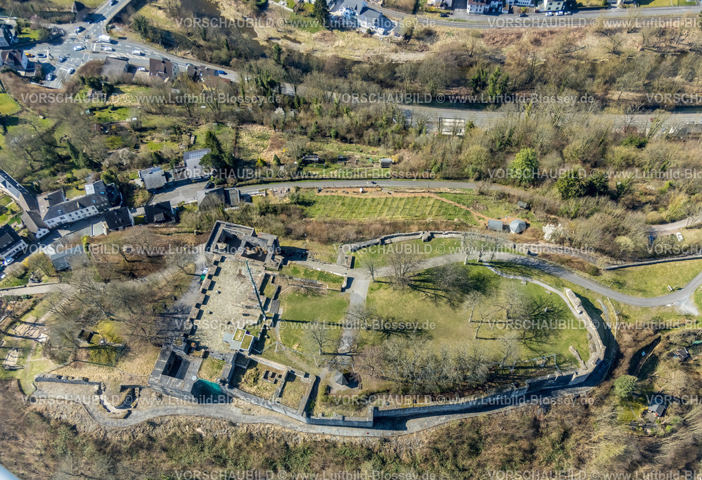 Arnsberg220302076 | Luftbild, Schlossruine Arnsberg, Sauerland, Nordrhein-Westfalen, Deutschland