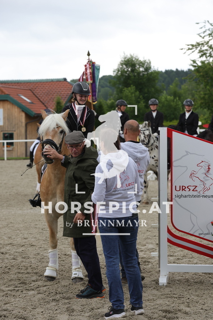 0P6A9254 | Willkommen bei Brunnmayr - Design & Fotografie – Ihrem Spezialisten für Reitturniere und Pferdeveranstaltungen in Oberösterreich, Salzburg und Bayern! Seit über 17 Jahren sind wir leidenschaftlich dabei.