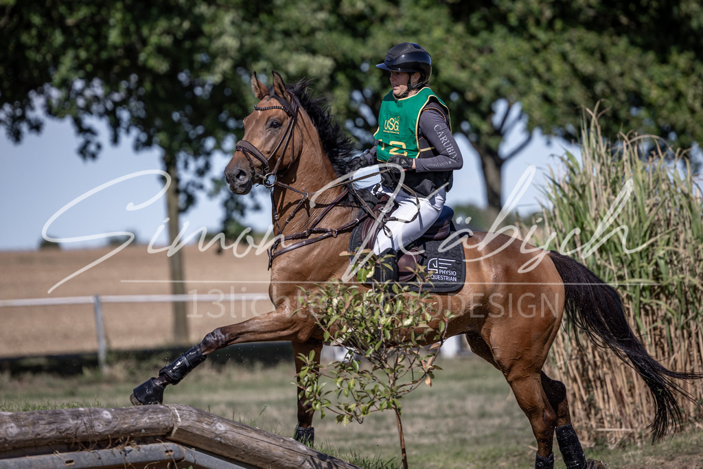 20260906-_3LI5814 | Tierfotografie Pferde, Hunde, Katzen, Haustiere.
Turnierfotografie Reitturniere, Reiten, Springreiten, Dressur in Hanau, dem Main-Kinzig-Kreis und dem Rhein-Main- Gebiet um Frankfurt