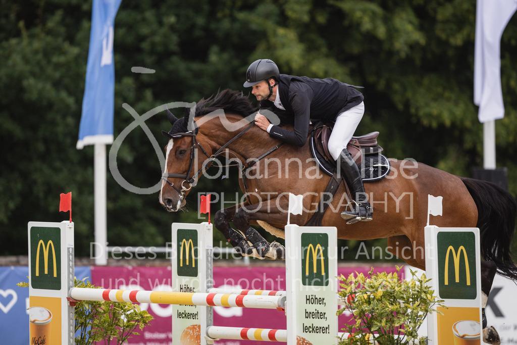 230730_BHO_M2-Spr_1-406 | Deine schönsten Turniermomente als professionelle Fotos! Entdecke hochwertige Pferdesport-Fotografie im Online-Shop. Jetzt Fotos finden & bestellen!
