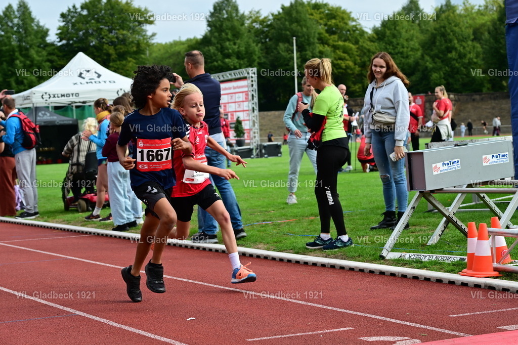 2026-08-23_Sparkassenlauf_1K5_RM_000351 | Die Fotografen - Realisiert mit Pictrs.com