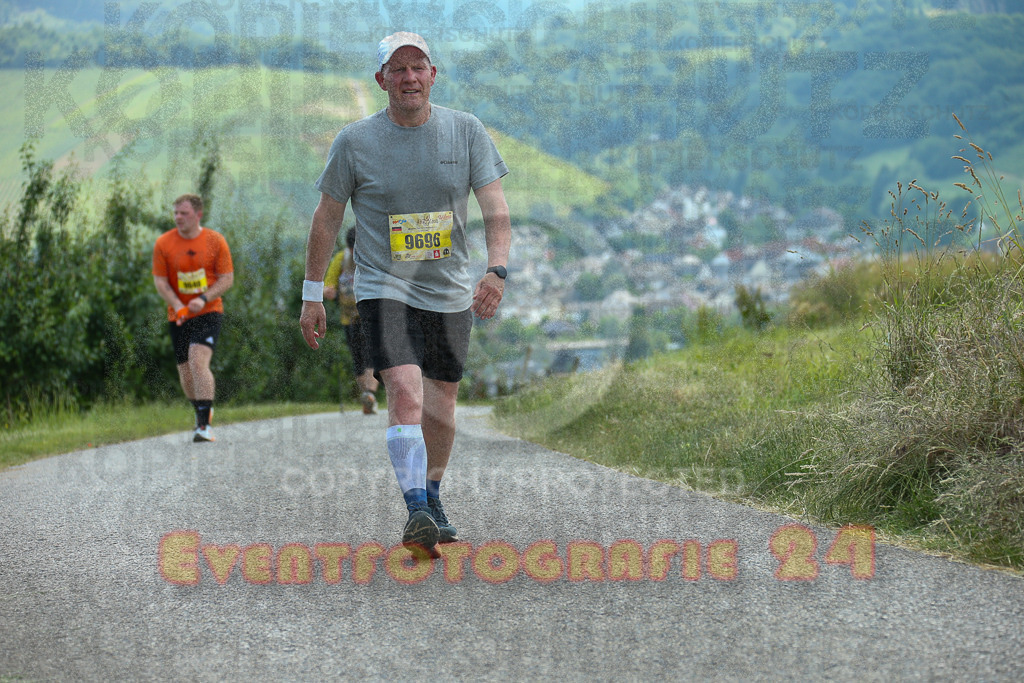 250614_1353_EX1_9615 | Sportfotografie im Rhein-Sieg Kreis, Köln, Bonn, NRW, Rheinland Pfalz, Hessen, etc. Unser Tätigkeitsfeld umfasst den Laufsport vom Volkslauf über den Marathon, Duathlon, Triathon bis zum Ultralauf wie Kölnpfad Ultra oder Schindertrail.