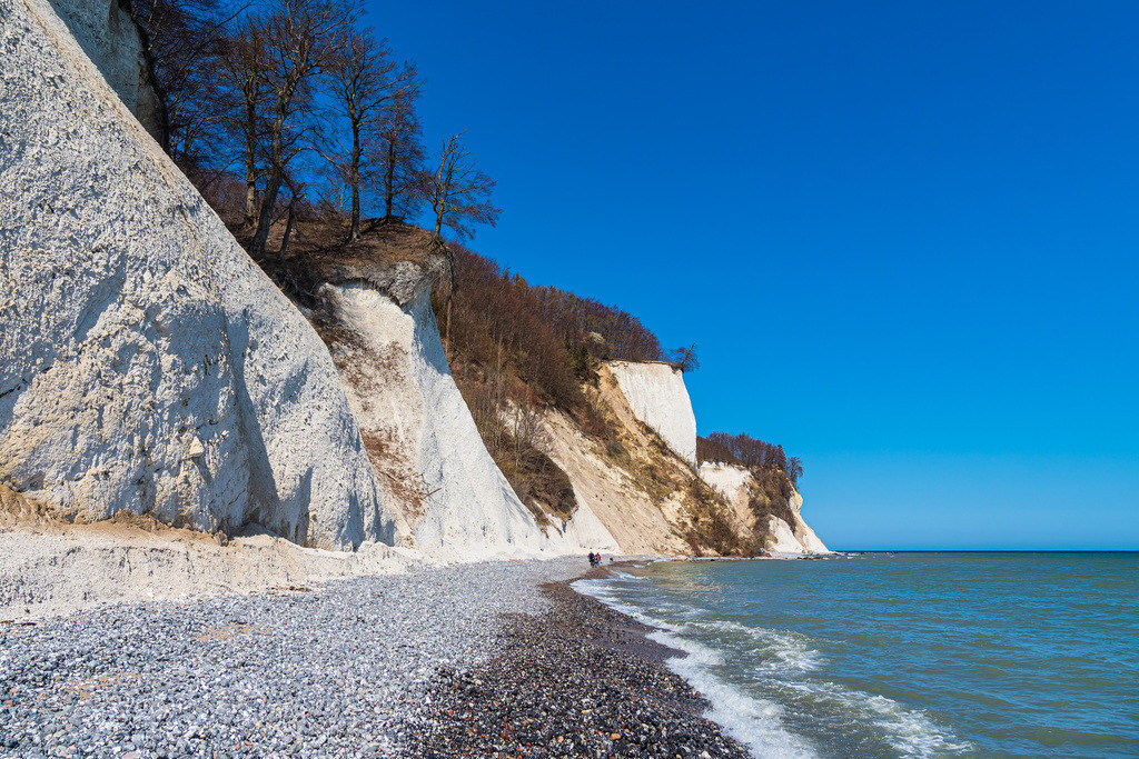 Kreidefelsen an der Küste der Ostsee auf der Insel Rügen | Kreidefelsen an der Küste der Ostsee auf der Insel Rügen.