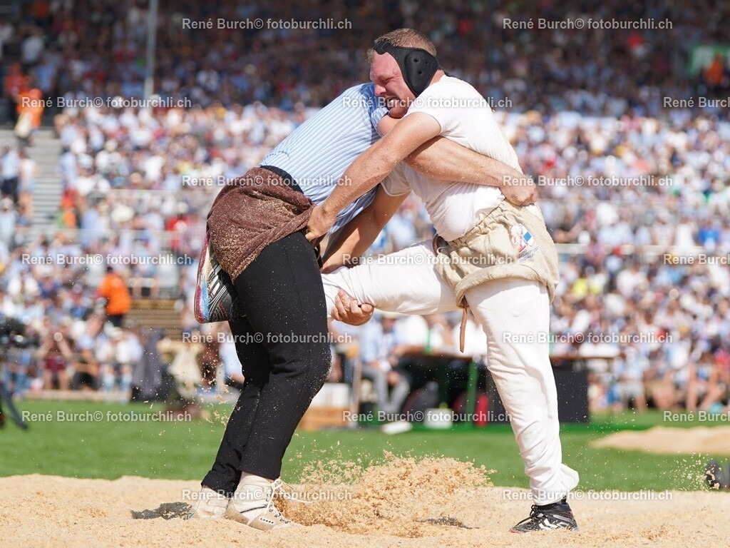 112 | René Burch leidenschaftlicher Fotograf aus Kerns in Obwalden.  Hier finden sie Sport, Landschaft und Natur Fotografie.
 - Realisiert mit Pictrs.com