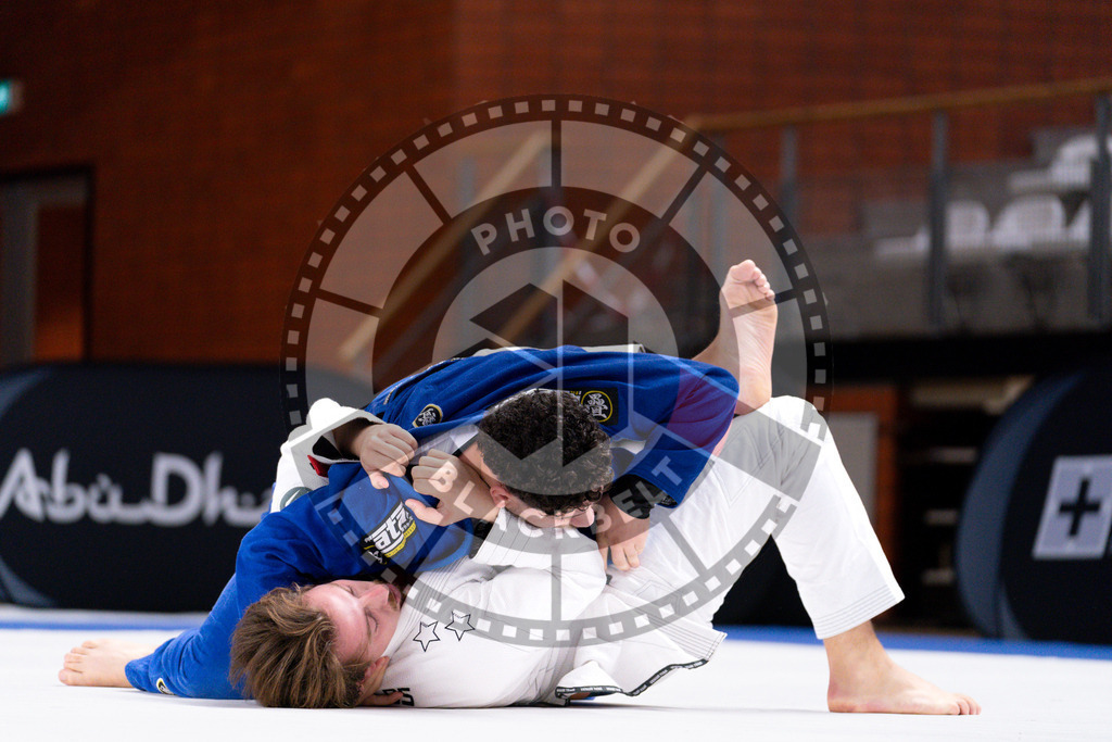 20241013PBB4672 | Athletes compete during the AJP Tour Europe Continental Jiu-Jitsu Amateurs & Masters Championship on October 13, 2024 in Almere near Amsterdam, Netherlands. © Chiara Dazi / photoblackbelt