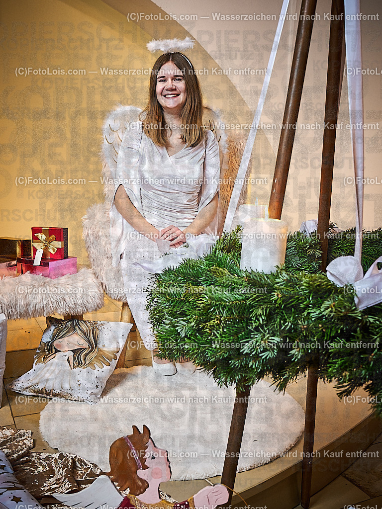 7916_Christkind_Sternenhaus | Hochzeitsfotograf mit dem Blick für´s Wesentliche, Firmung, Erstkommunion, Firmenfeiern, Sportfotoservice, Reproduktionen, Konzertfotografie, Pressefotografie, Luftbildfotografie, Innenarchitektur, Werbefotografie, Sponsoren-Livebildfotografie.