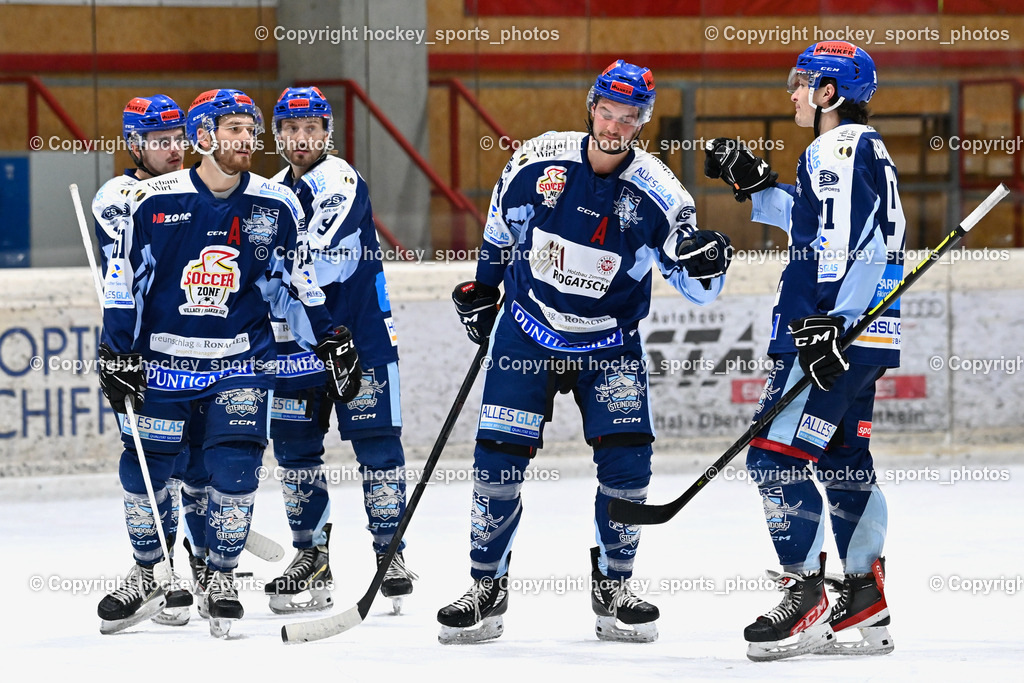 EC Spittal Hornets vs. ESC Steindorf 10.2.2024 | Jubel ESC Steindorf Mannschaft, #88 Groyer Fabian, #61 Friedrich Daniel, #19 Friedrich Lukas, #28 Bacher Stefan, #91 Kravanja Kristian