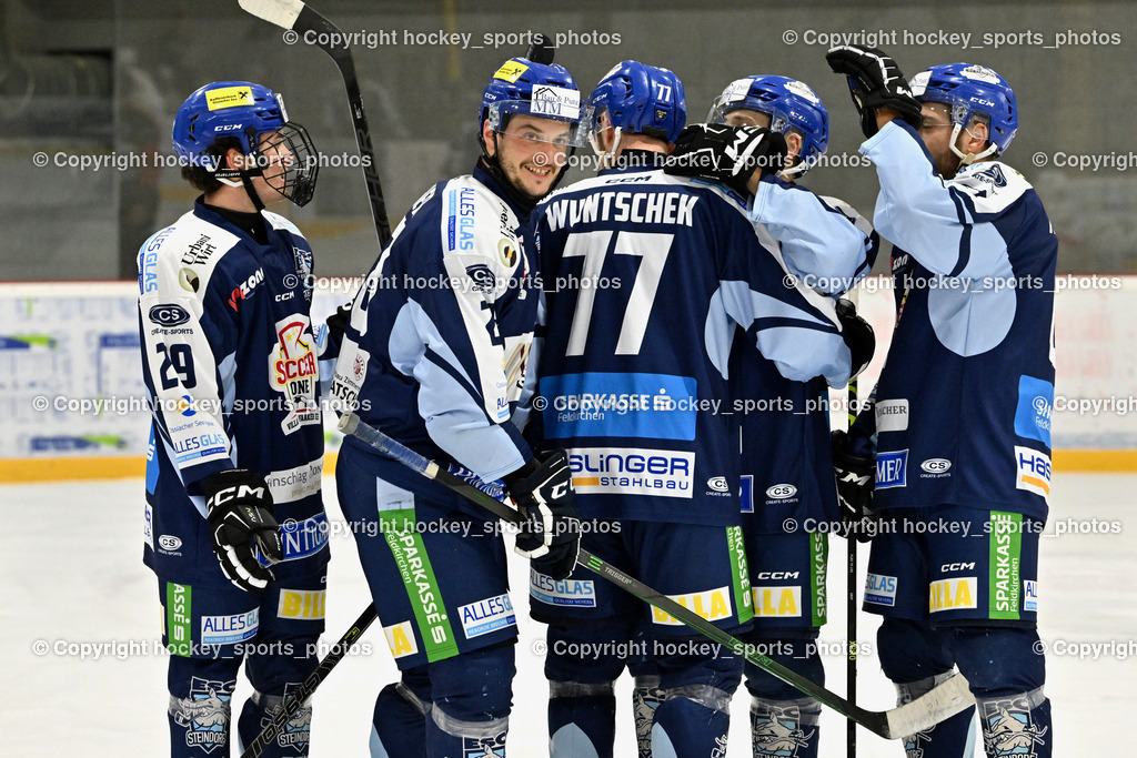 ESV FERLACH vs. ESC SOCCERZONE STEINDORF | #29 Koller Fabian ESC Steindorf, Jubel ESC Steindorf Mannschaft, #28 Bacher Stefan ESC Steindorf, #77 Wuntschek Manuel ESC Steindorf, #19 Friedrich Lukas ESC Steindorf, #61 Friedrich Daniel ESC Steindorf, ESV FERLACH vs. ESC SOCCERZONE STEINDORF, ESV FERLACH vs. ESC SOCCERZONE STEINDORF am 22.11.2024 in Ferlach (Eishalle Ferlach ), Austria, (Photo by Bernd Stefan)