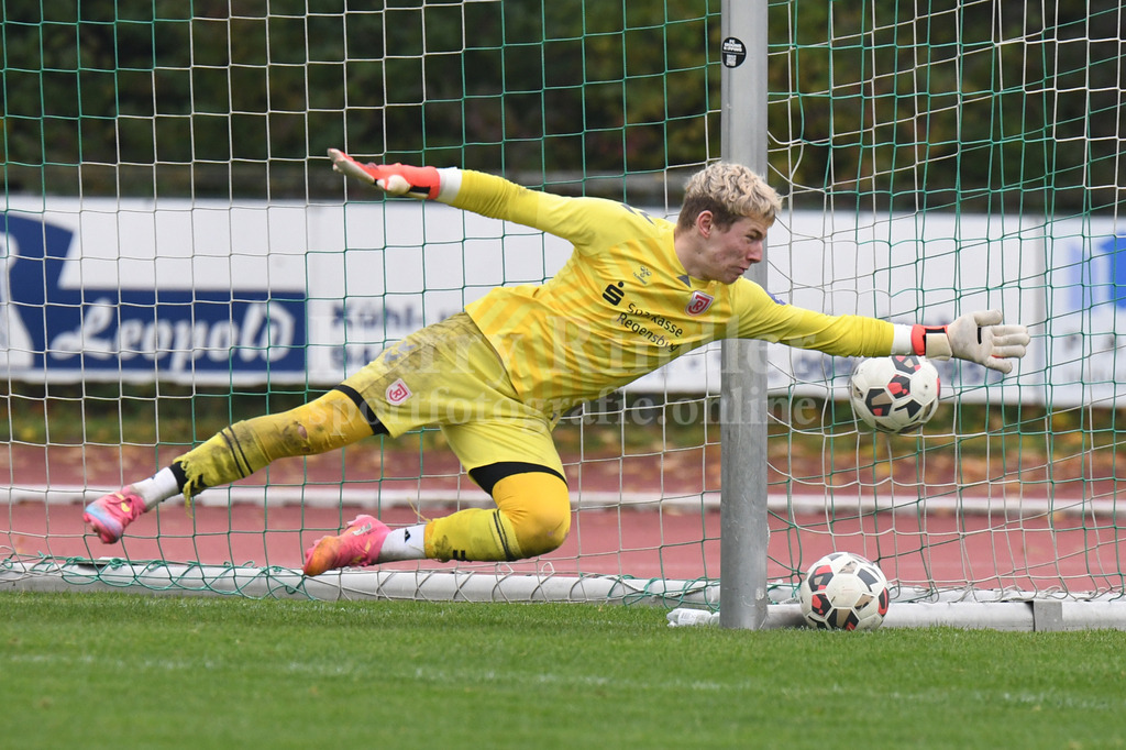SpVgg GW U15 : Jahn Regensburg | Ha-Ri; Sportfotografie Ha-Ri; Sporfotografie Harry Rindler; Sport Deggendorf; Sportbilder Deggendorf; Sportfotos Deggendorf; Sportfotos Niederbayern; Sportbilder Niederbayern; Amateursport Niederbayern; Bayern;  - Realisiert mit Pictrs.com