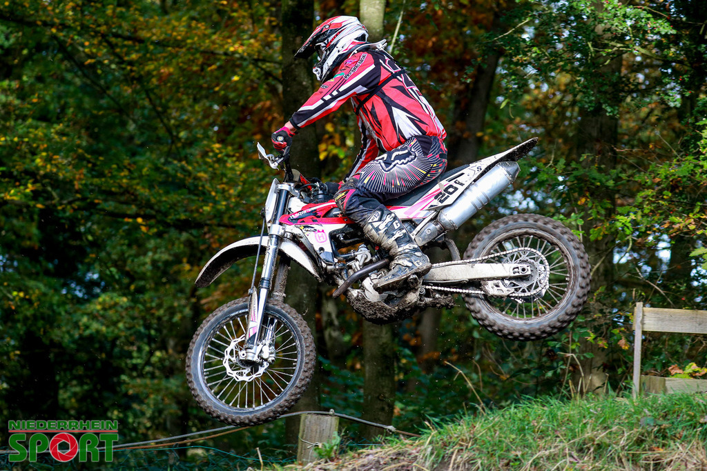 OpenTrack2024_Sonntag_Hobbyfahrer_213 | Bildergalerie von Sport-Ereignissen aber auch von weiteren spannenden Dingen - nicht nur vom Niederrhein. In Anlehnung an den bekannten Spruch von Hanns Dieter Hüsch heißt das Motto: "Niederrhein ist überall".  - Realisiert mit Pictrs.com