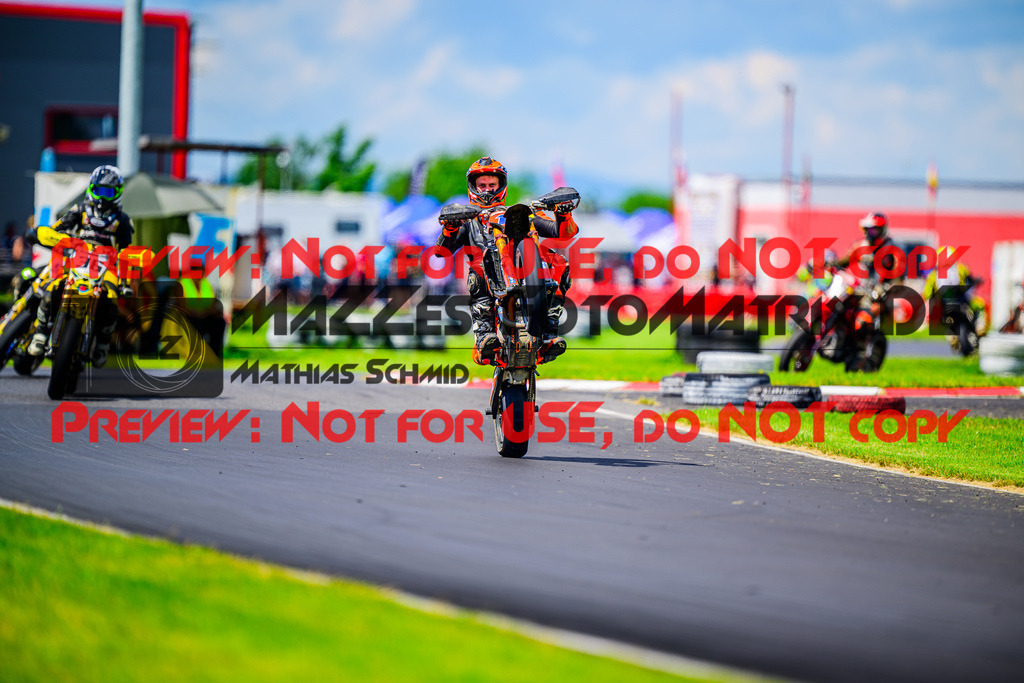 MaZZes_FotoMatrix_240714_6007705_4069 | S3